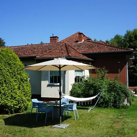 Thula - In Ambrosian Apartment *